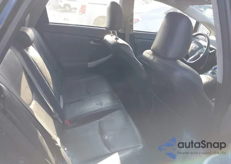 2013 Toyota Prius z USA, uszkodzony, nr VIN JTDKN3DU9D1640040